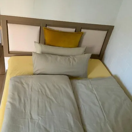 Mit Garten - Garden View *